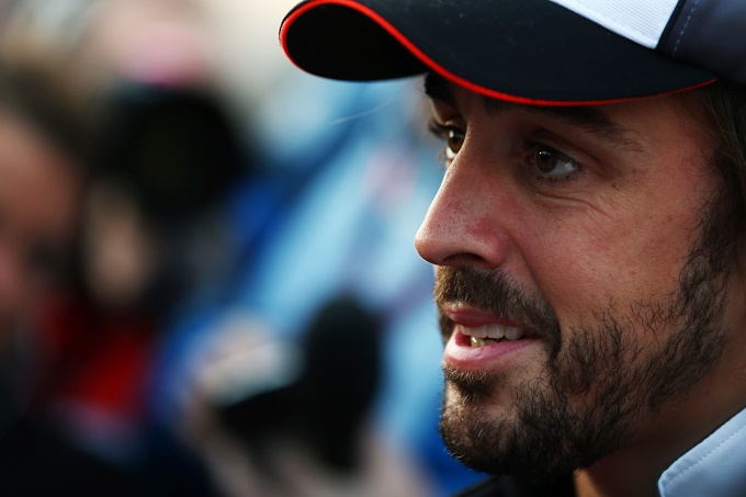 McLaren, l’Alonso pensiero: “Mercedes? Più forte rispetto allo scorso biennio”