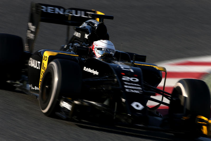Renault, Magnussen: “Le persone qui sono più felici rispetto alla McLaren”