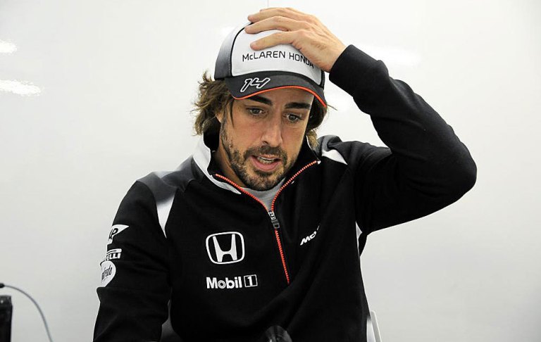 Alonso: “Mercedes più forte del 2015”