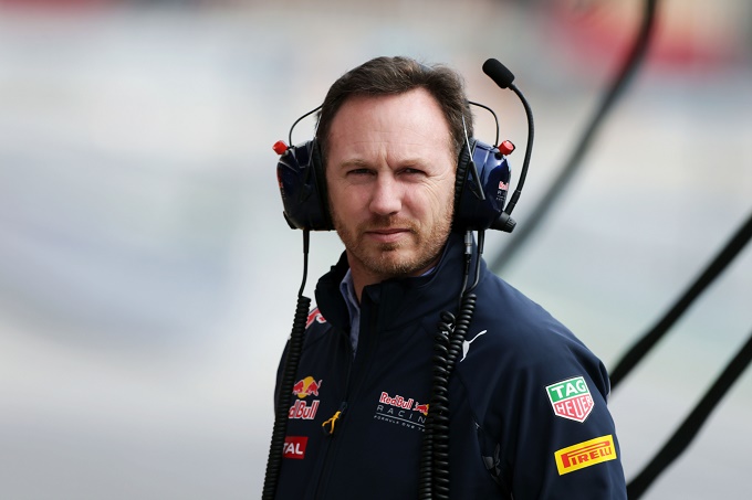 Red Bull, Horner: “Nei prossimi anni potremmo continuare ad essere equipaggiati da PU Renault”