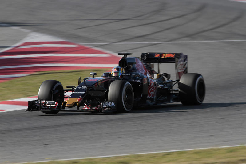 Toro Rosso, Carlos Sainz frena sull’obiettivo podio: “In gare normali è improbabile”