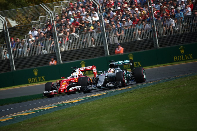Mercedes, Wolff e la minaccia Ferrari: “Non dobbiamo abbassare la guardia”