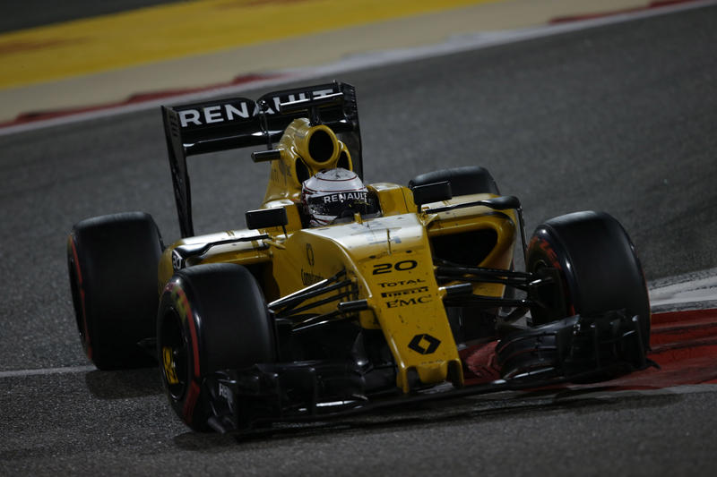 Renault und Magnussen glauben an die Punktezone: „Gib mir ein normales Rennen“