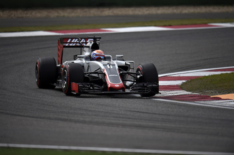 Haas, Grosjean: “Il circuito di Sochi adatto alla VF16”