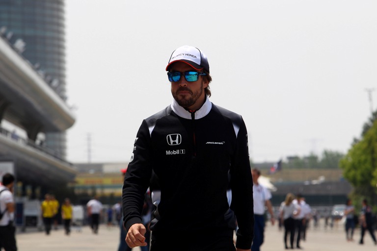 Alonso: “La Ferrari non è migliorata rispetto al mio periodo”