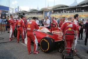 Vettel fermato dall’elettronica in Bahrain