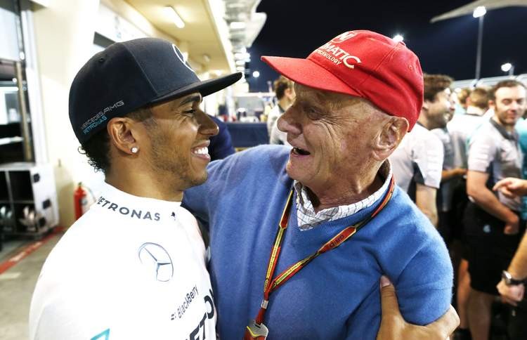 Mercedes, Lauda: “Stupido pensare a complotti contro Hamilton”