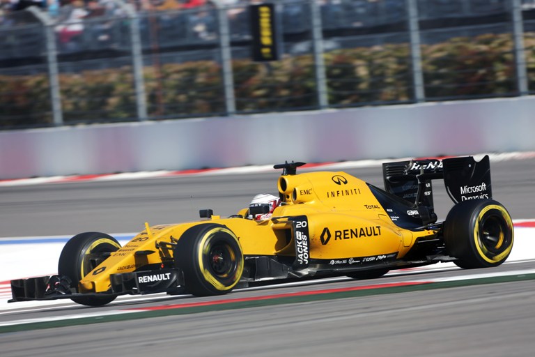 Magnussen: “Fantastico aver regalato i primi punti alla Renault”