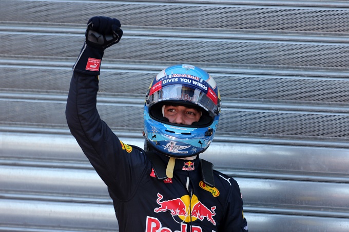 A Monaco fantastica pole di Ricciardo!