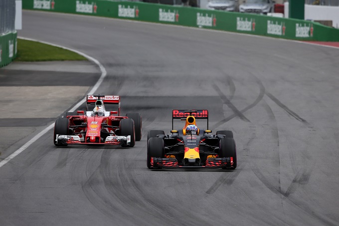 Red Bull, Horner: “Sarà lotta serrata tra noi e la Ferrari”
