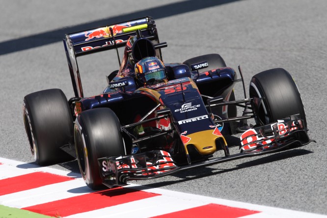 Toro Rosso, Sainz: “Sfortunatamente non è stato uno dei venerdì migliori”