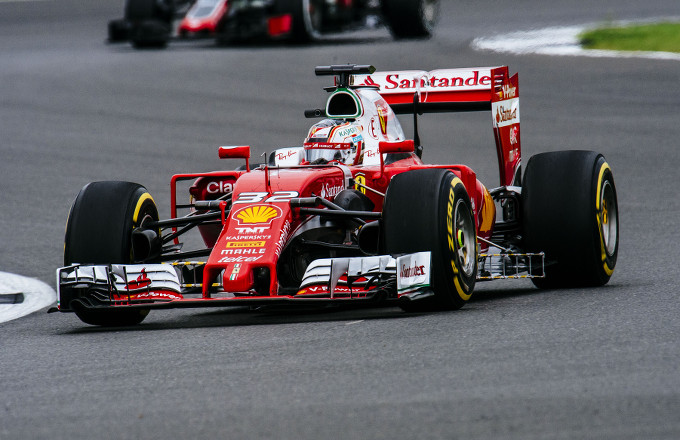 Test F1 a Silverstone – Ferrari: Leclerc debutta con la SF16-H