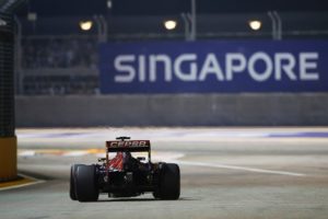 Toro Rosso, Sainz: “Singapore week-end positivo per l’intero team”