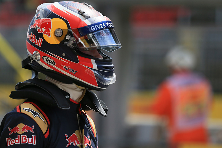 Toro Rosso, Kvyat torna sulla gara di Singapore: “Importante riuscire ad ottenere una buona prestazione”