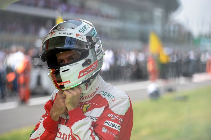 Team radio offensivo nei confronti di Charlie Whiting, Vettel rischia la squalifica