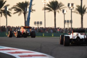 Pirelli, Hembery: “Focus subito sulle mescole 2017. Complimenti a Nico!”