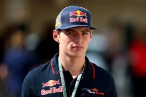 Lauda: “Verstappen è incredibile, ma deve fare attenzione”