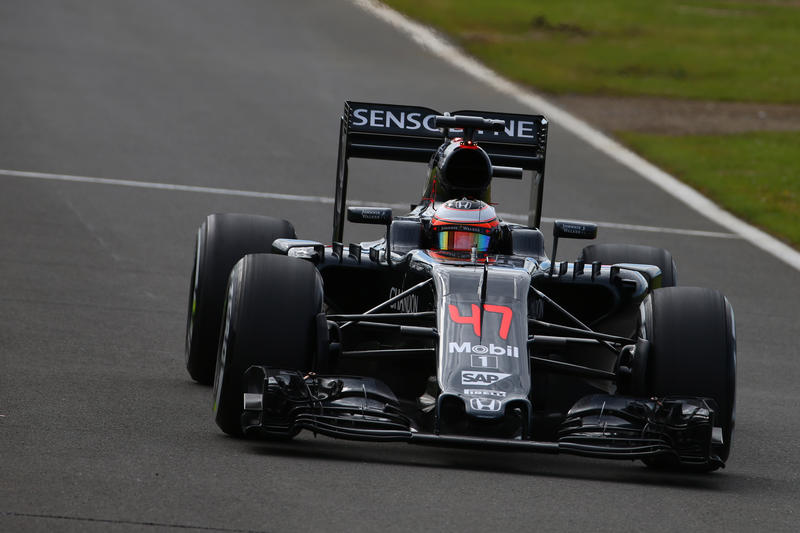 Jacky Ickx: “Vandoorne deve provare a battere Alonso”