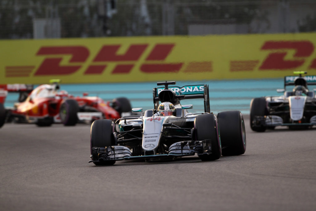 Rosberg: “Ad Abu Dhabi Hamilton ha guidato come una nonnina”