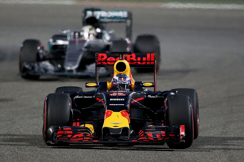 F1 | Red Bull, Horner: “2017? Una sfida che aspettiamo con trepidazione”