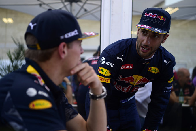 F1 | Horner: “Ricciardo come un fratello maggiore per Verstappen”