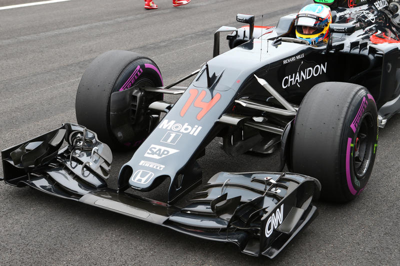 F1 | McLaren, Zak Brown: “La nostra intenzione è rinnovare il contratto di Alonso”