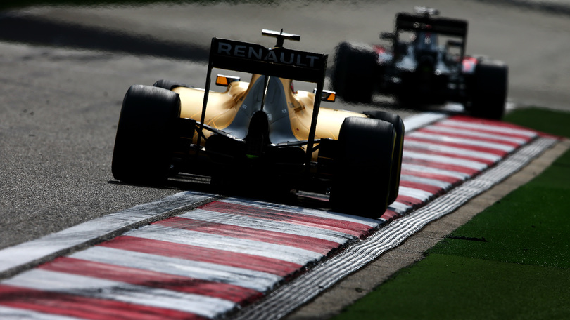 F1 | Sirotkin confermato in Renault nonostante l’addio di Vasseur