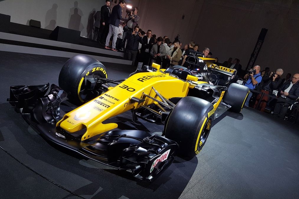F1 | Renault, Stoll: “La R.S.17 è la prima monoposto integralmente progettata da Enstone e Viry”