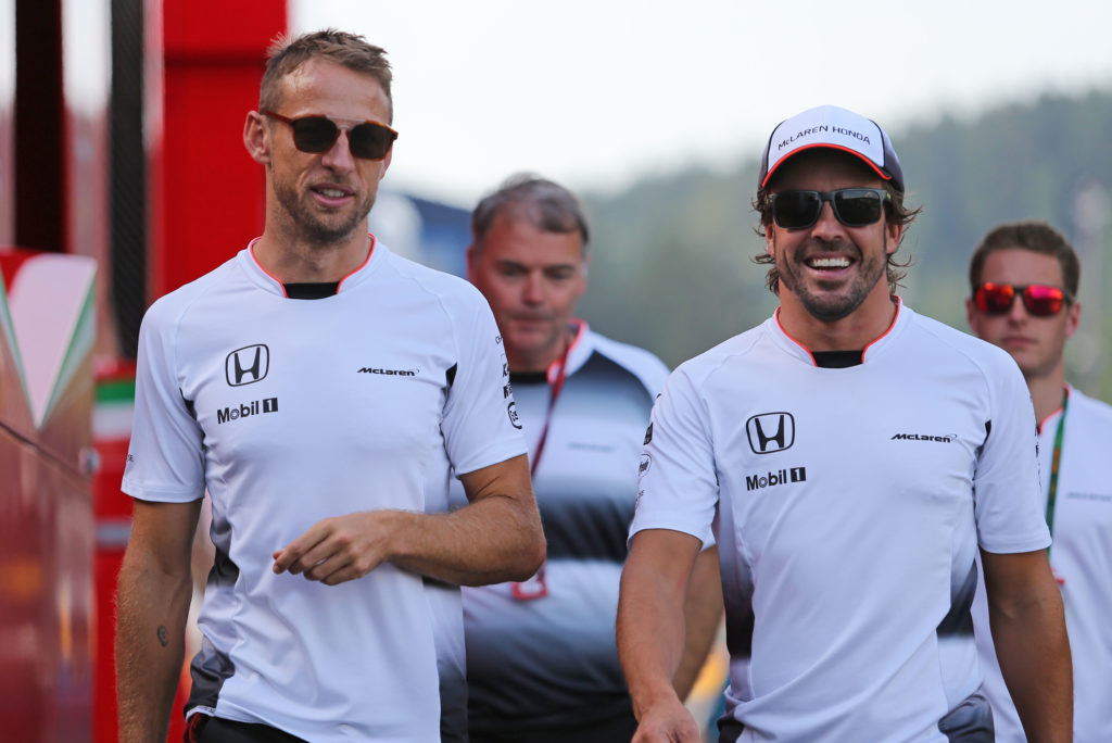 F1 | Fernando Alonso a Button: “Mi manchi già, ti manderò delle foto”