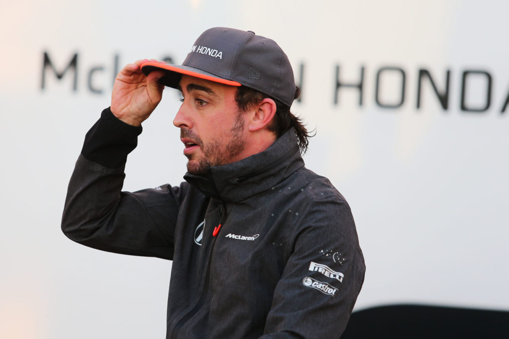 F1 | Alonso chiede scusa a tutti i fan di Formula 1: “Ora finalmente le macchine sono più belle”