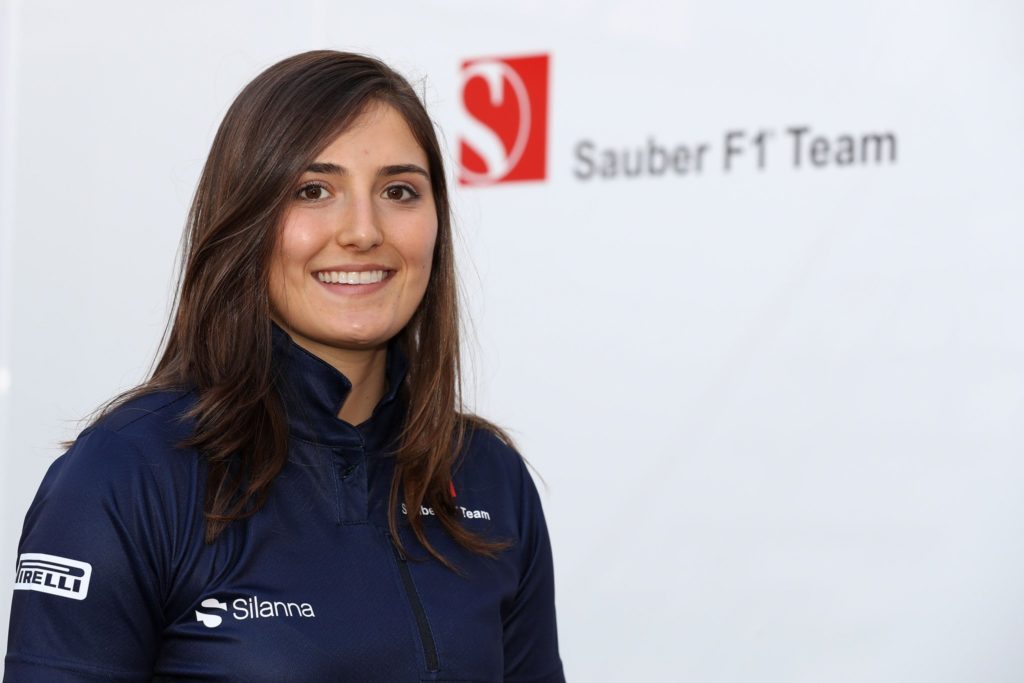 F1 | Sauber al femminile: confermata Tatiana Calderon nel ruolo di “development driver”