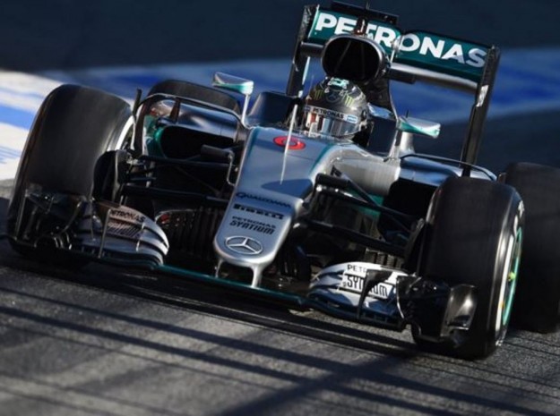 F1 | Mercedes pubblica il video del primo “fire-up” della W08 Hybrid