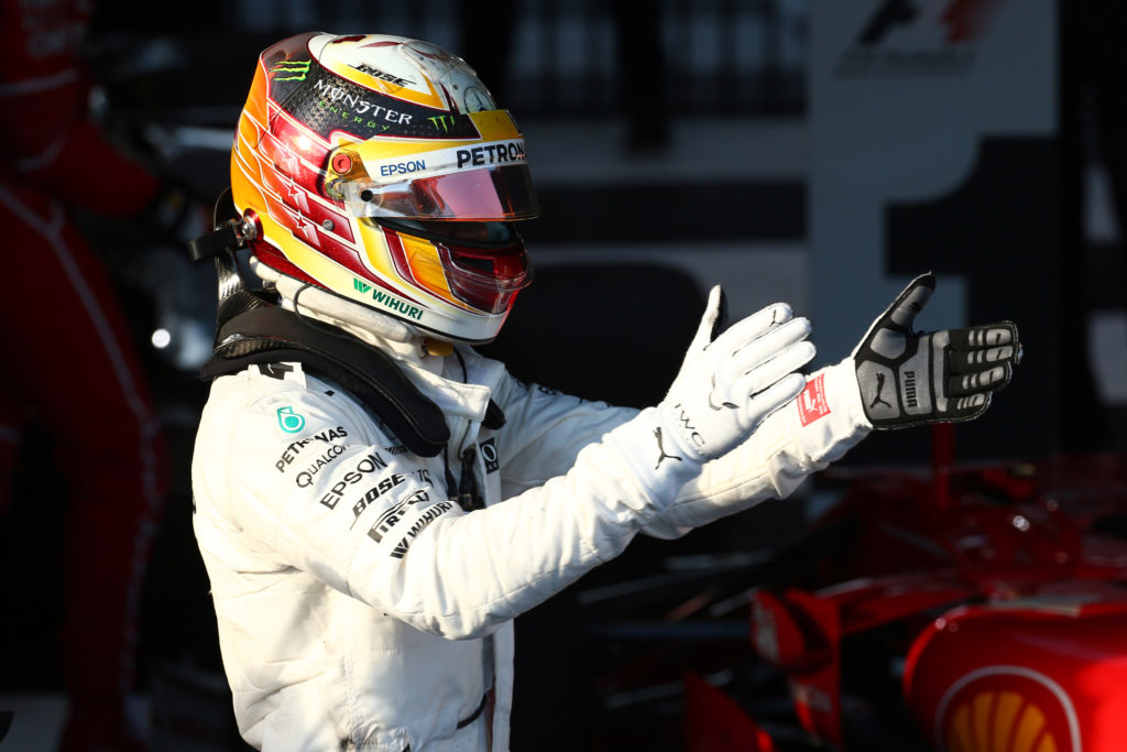 F1 | Hamilton si lamenta delle gomme: “Sono uguali al 2016, dobbiamo lavorarci”