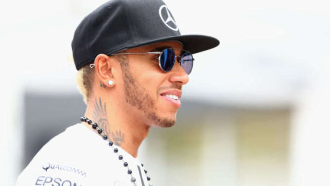 F1, Hill: “La Mercedes potrebbe perdere Hamilton”