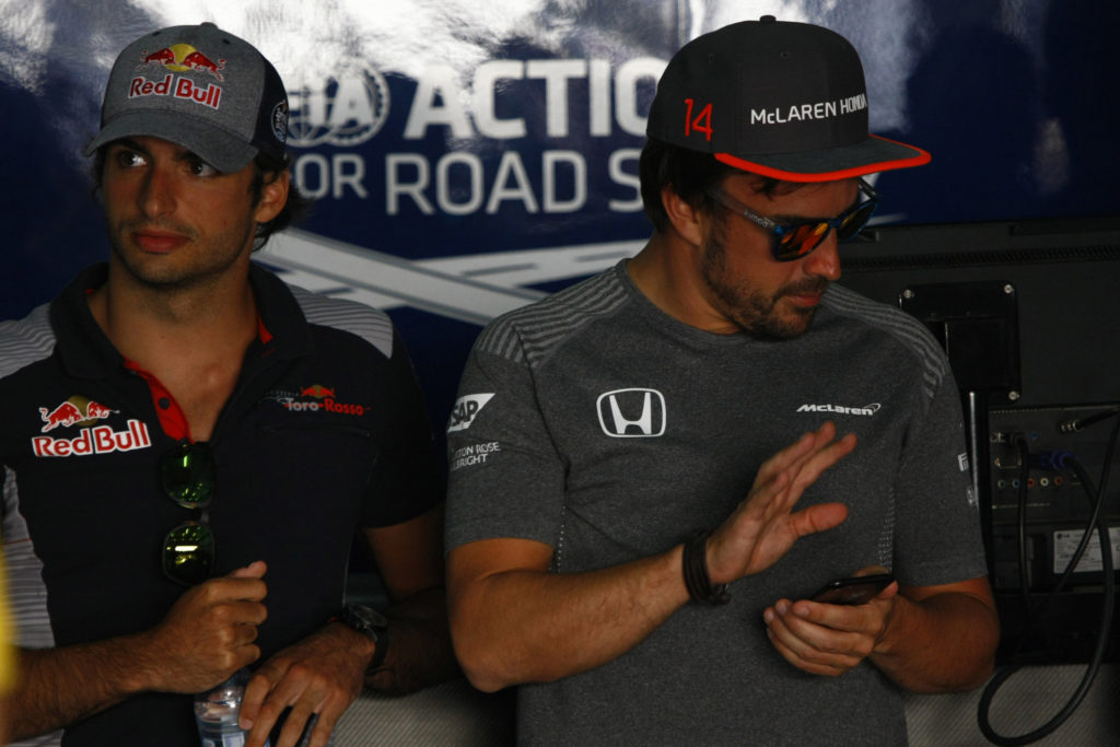 F1 | Sainz: “Sono sicuro che Alonso farà bene a Indy”