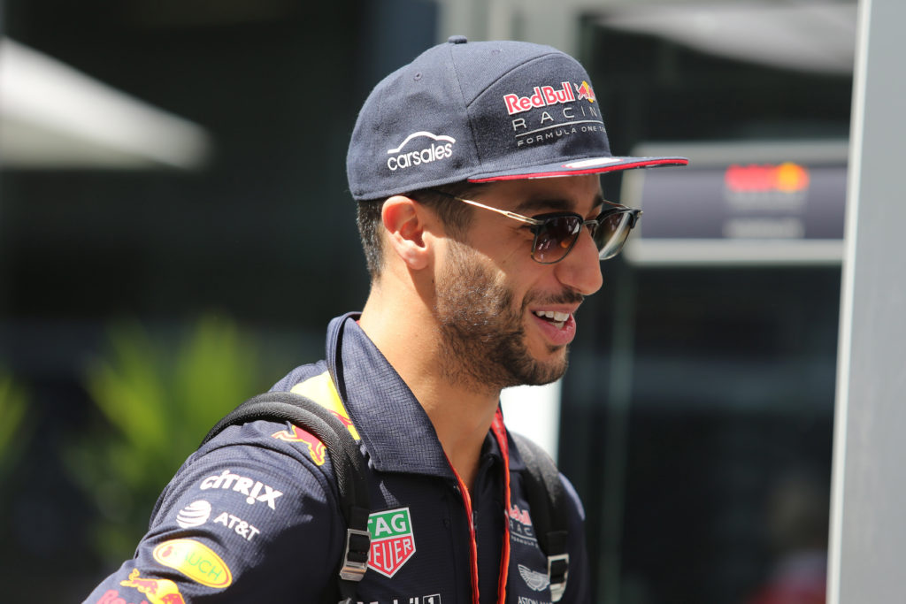 F1 | Ricciardo critico: “Portare la gomma hard in Spagna penso non sia un bene per nessuno”