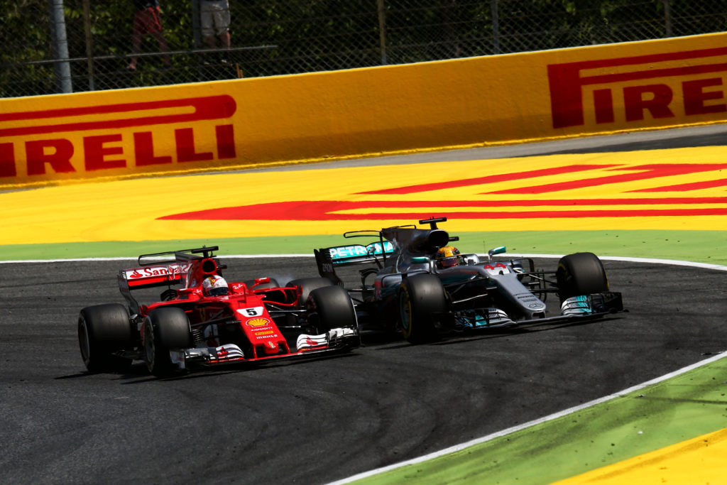 GP Spagna – Hamilton e Vettel, duello tra titani tra mondiale e storia [VIDEO]