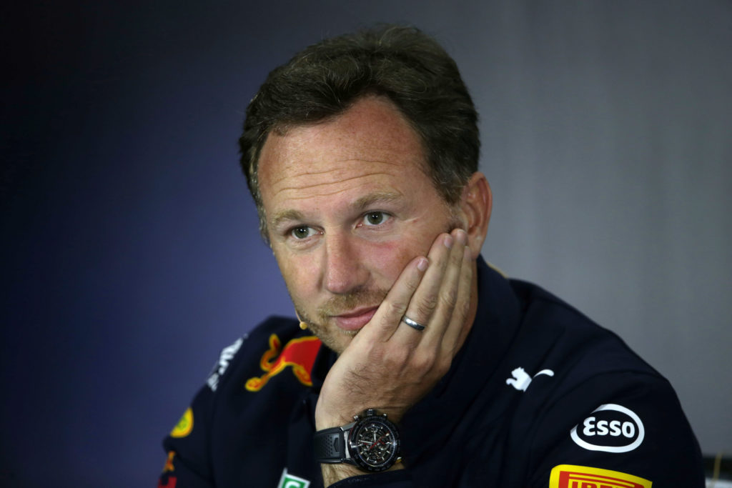 F1 | Red Bull, Horner: “Vorrei almeno superare la Ferrari”
