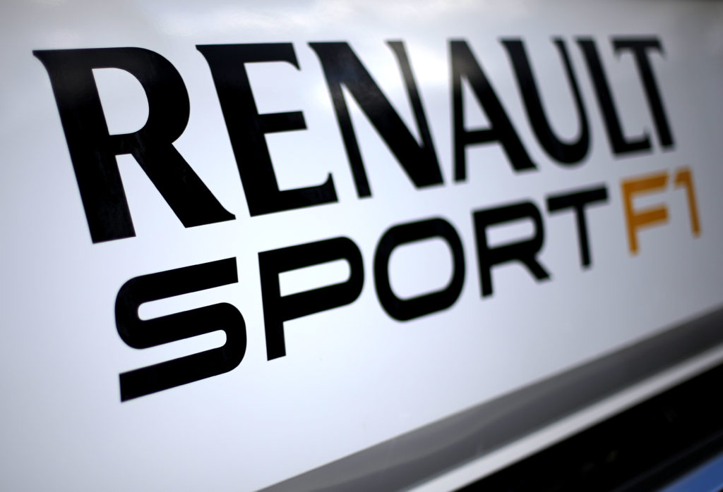 F1 | Ufficiale, Renault lascia Toro Rosso e firma con McLaren