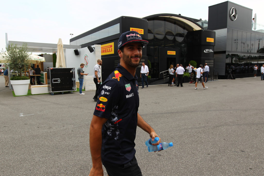 F1 | Ricciardo, 25 posizioni di penalità per PU e cambio