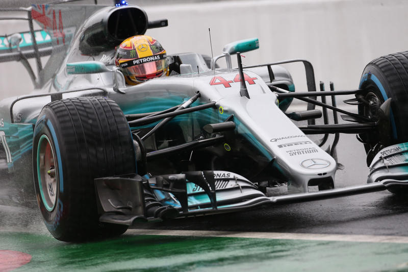 F1 GP Italia, Qualifiche: Hamilton davanti a tutti, è record di pole position