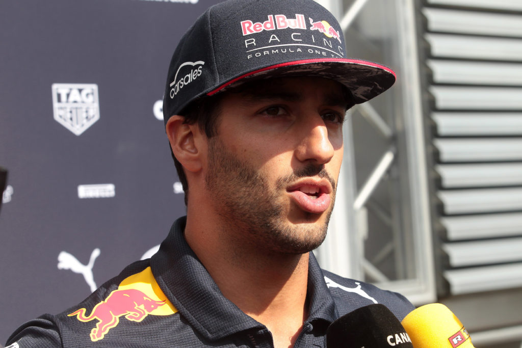 F1 | Ricciardo: “Ammiro Valentino Rossi e come affronta i giovani piloti”