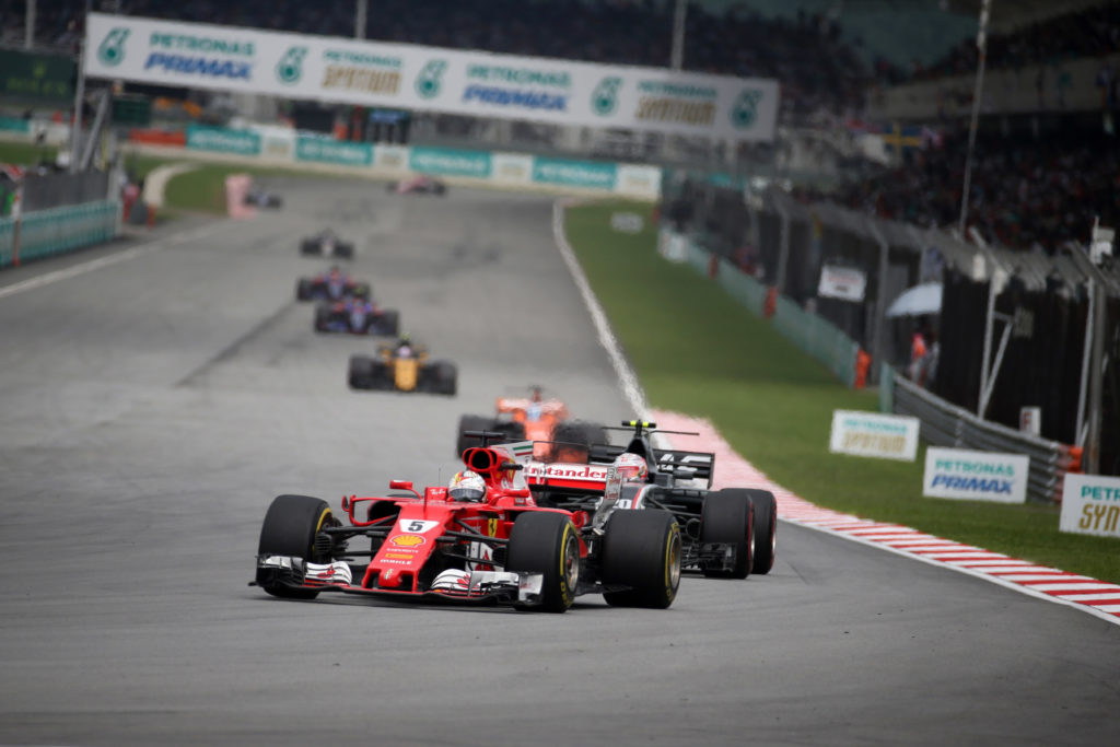 F1 | Vettel sprona la Ferrari: “Siamo più veloci della Mercedes e possiamo vincere ovunque”