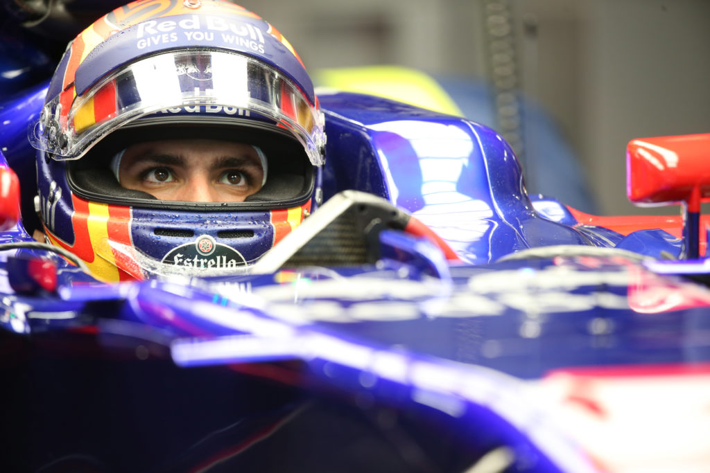F1 | Sainz commenta il passaggio in Renault e ringrazia la Toro Rosso: “Occasione importante”