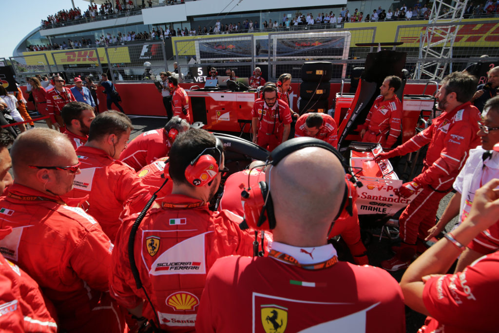 F1 | Ferrari, Vettel aveva già segnalato il problema al motore durante il giro di allineamento