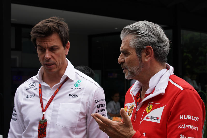 F1 | Mercedes, Wolff: “Red Bull e Ferrari superiori, noi fortunati”