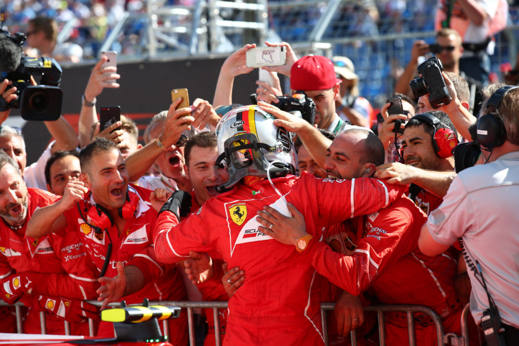 Ferrari: tre anni di Vettel, il campione gentile e appassionato che ha conquistato Maranello…