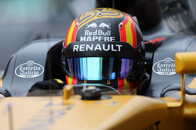 F1 | Renault, Sainz sull’appuntamento di Abu Dhabi: “Voglio andare a punti”