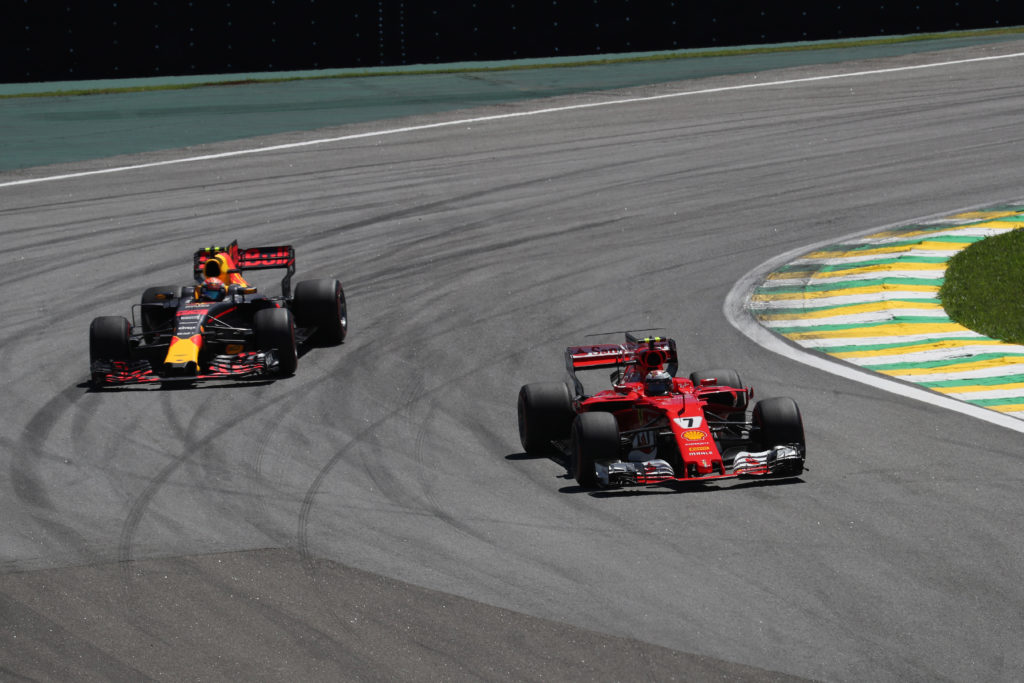 Formula Uno | Ferrari si oppone a Red Bull: bocciata la proposta di quattro motori per il 2018