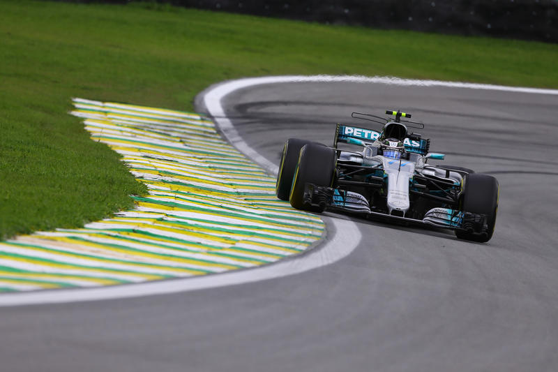F1 GP Brasile, Prove Libere 3: Bottas marcato stretto da Hamilton e Ferrari